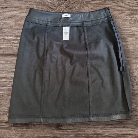 Garage Leather Skirt Size XS - Picture 6 of 8